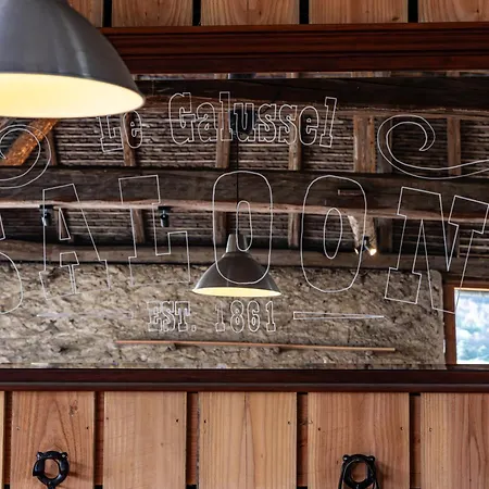 Le Galussel D'etape Et De Sejour Guest house